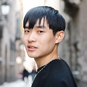 Xiao S.